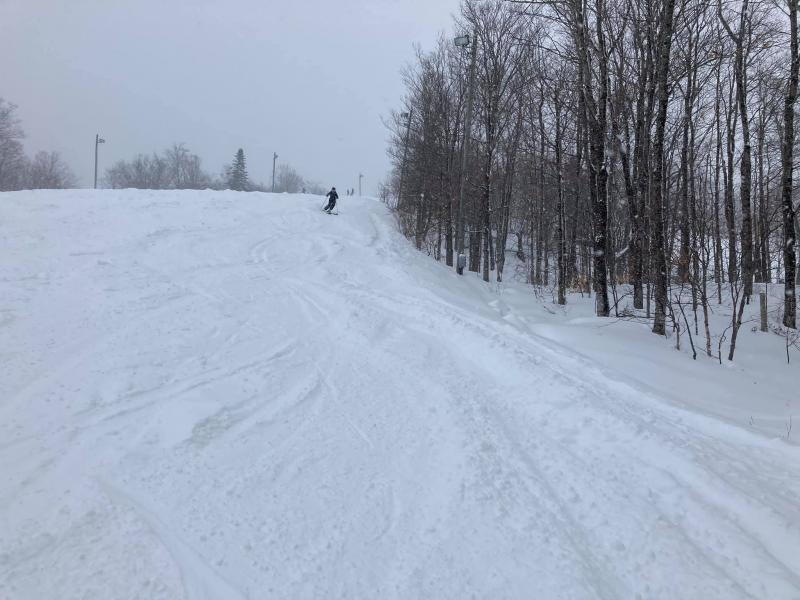 Centre de Ski Le Relais - Un début de saison avec 10 cm Centre de Ski Le Relais - Un début de saison avec 10 cm